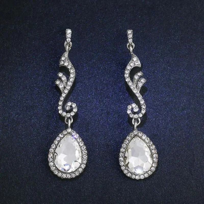 Ladies Earrings with Tree Shine-Bride Chandelier Pearls Earrings JS-036