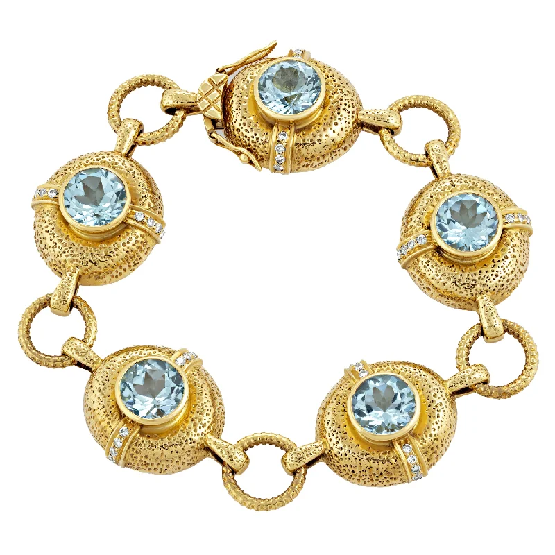 Ladies fable charm bracelets -Bracelet- Blue Topaz And Diamond (1245F)