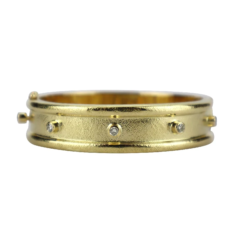 Ladies aged metal bracelets -Bangle - Diamond