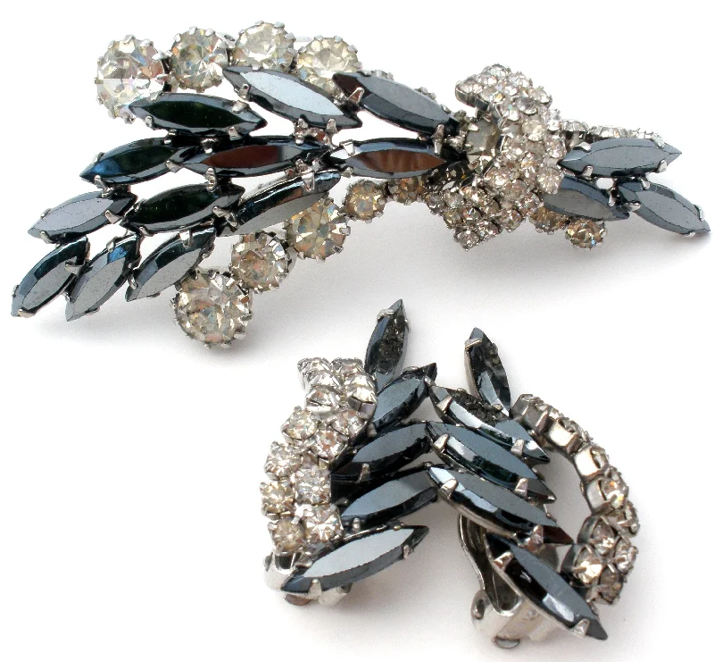 Ladies coastal tide brooches -Gray & Clear Rhinestone Brooch Set Vintage