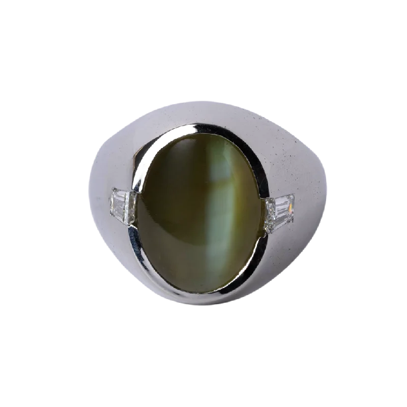 Ladies Rings with Petal Spark-Platinum Cat's Eye Chrysoberyl and Diamond Signet Ring