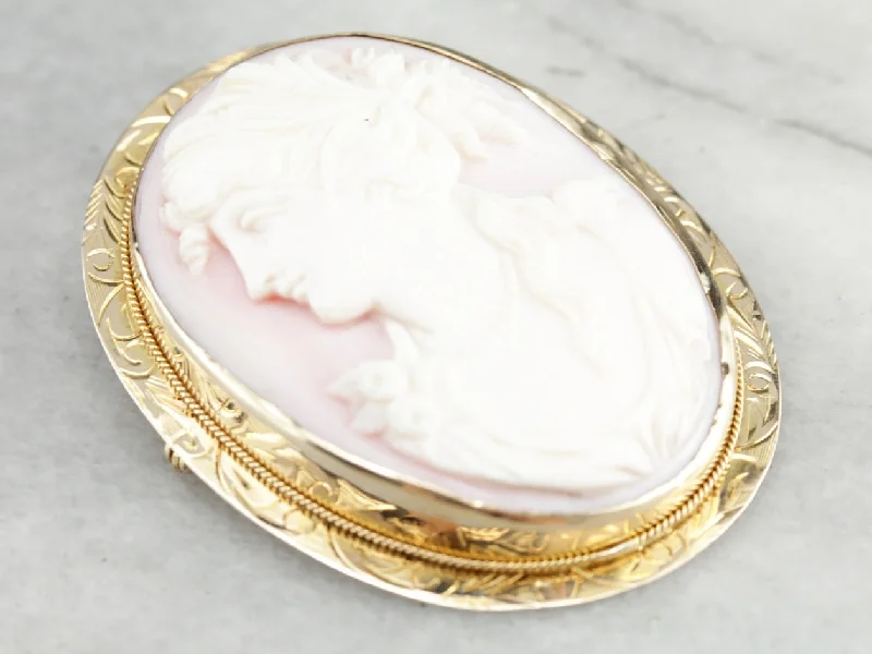 Ladies fable charm brooches -Vintage Pink Shell Cameo Brooch or Pendant