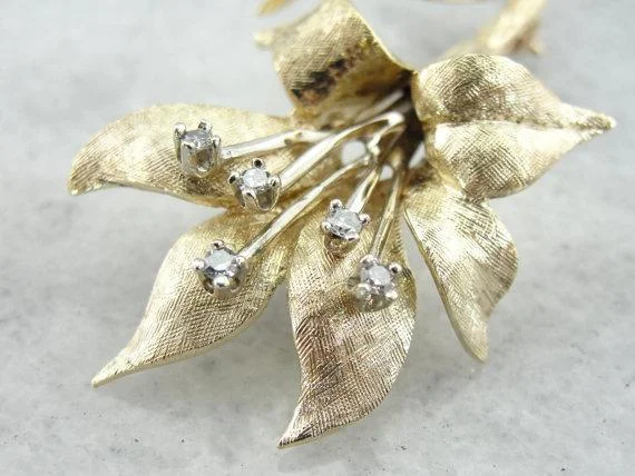 Ladies delicate enamel brooches -Diamond Lily Gold Flower Brooch