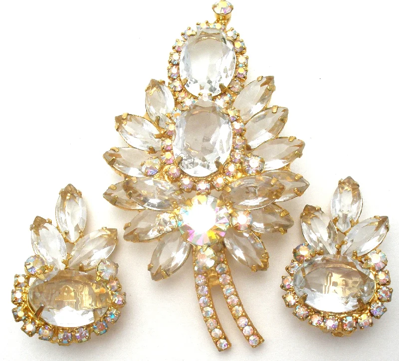 Ladies smooth glide brooches -D & E Juliana Leaf Brooch & Earrings Clear & Ab Rhinestone Set