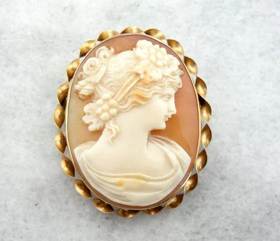 Ladies astrology charm brooches -Classical Cameo Brooch with Lovely Workmanship