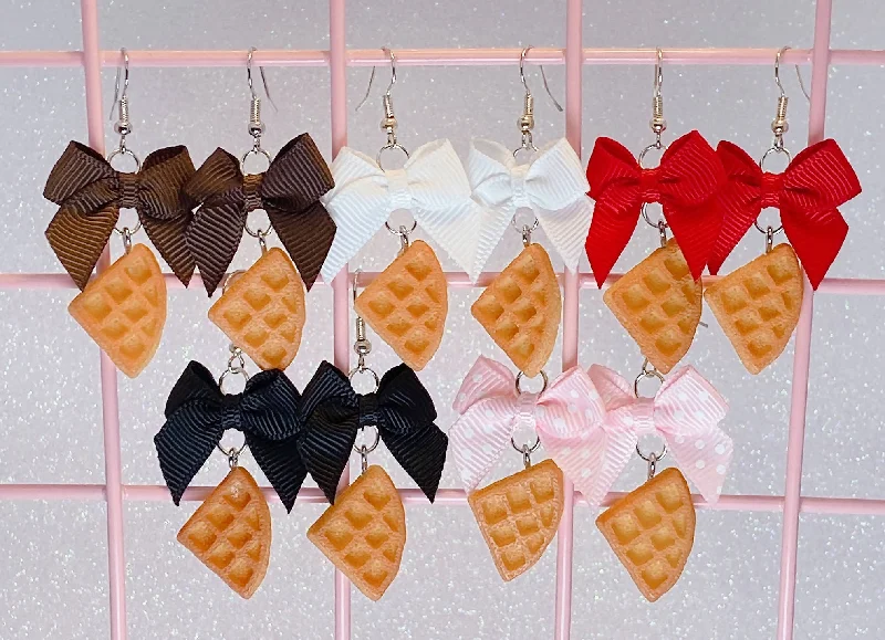 Waffle Earrings (6 Colors)