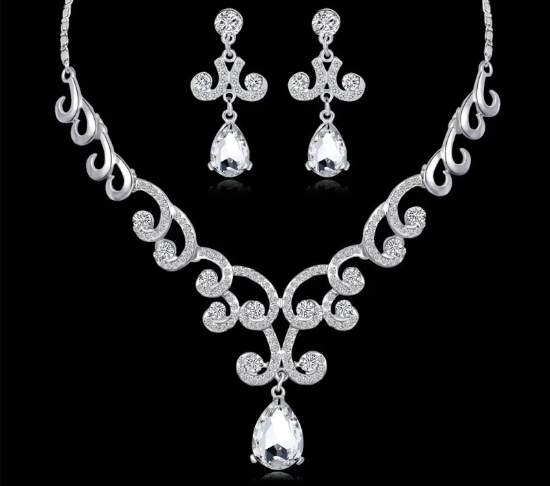 Ladies Earrings Multi Shine-3 Pcs SILVER Jewelry Set Chandelier Pearls & Rhinestone (Earrings & Necklace) JS-045